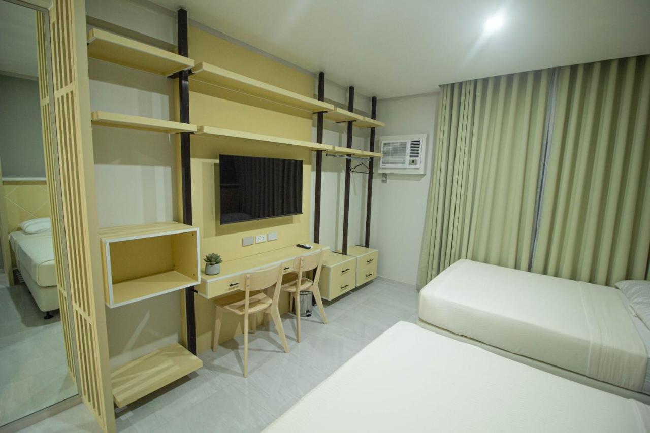 Twin Hearts Residences 1 Roxas Dış mekan fotoğraf